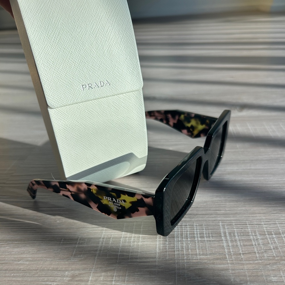 Prada Women's Black and Pink Sunglasses